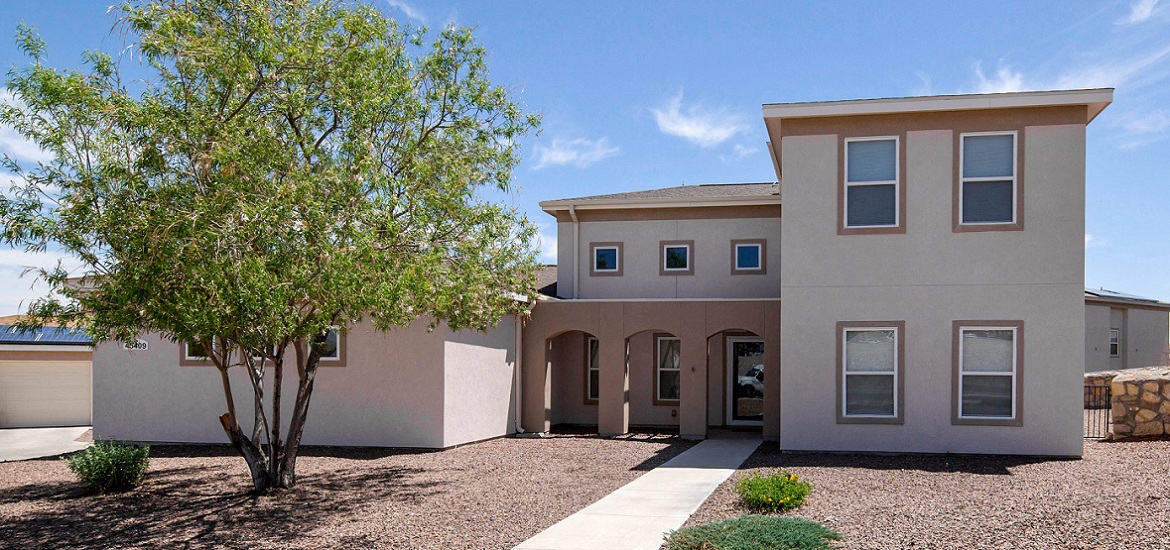 Fort Bliss Family Homes Paso Del Norte neighborhood streetscape